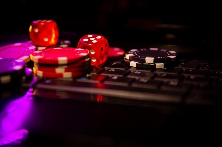 Studio live dealer erigo4d dengan multiple camera angles untuk Dragon Tiger dan blackjack